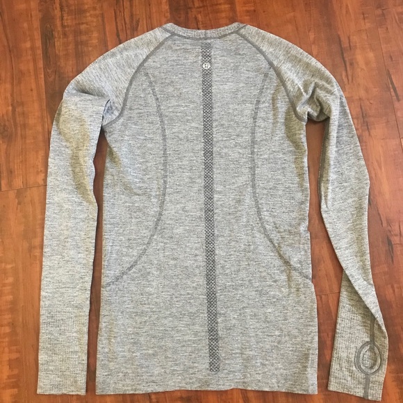 LULULEMON Swiftly Speed LS “Shine” - Picture 3 of 8